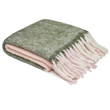 Load image into Gallery viewer, Castle - Strawberry Fields Bumble Blanket
